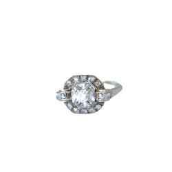 Bague Art Déco en or blanc et diamants - Castafiore