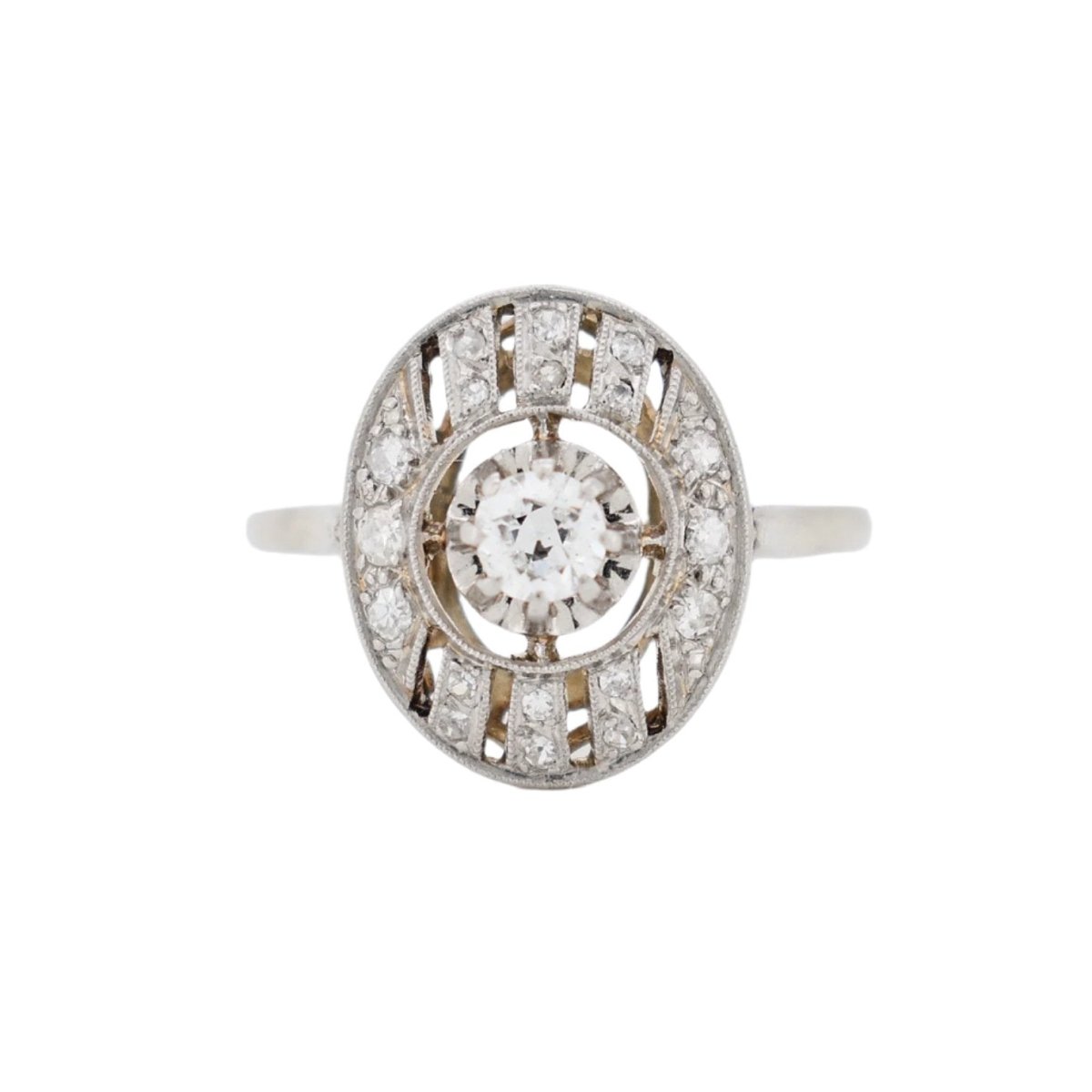 Bague Art Deco en or blanc, platine et diamant - Castafiore