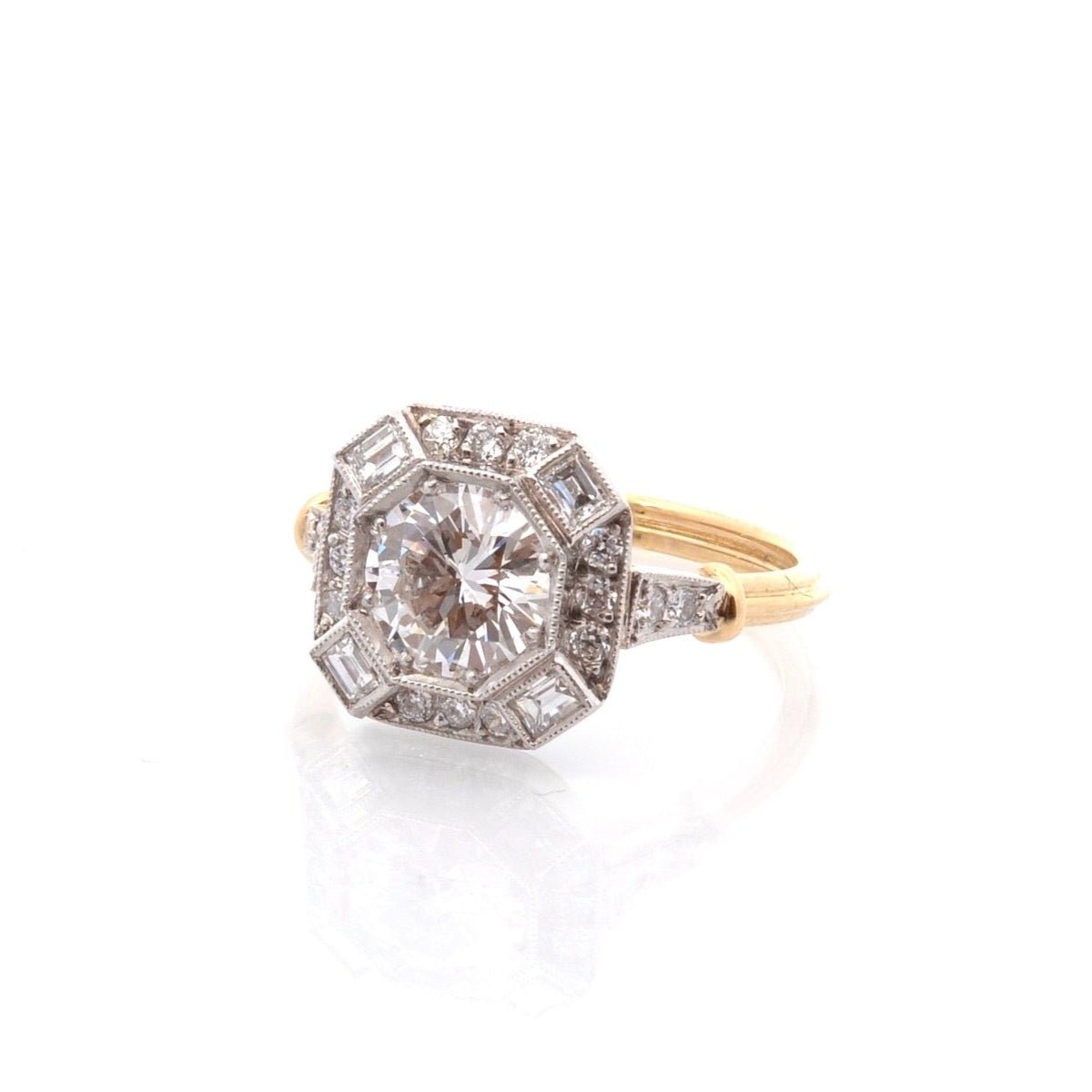 Bague Art Déco en or jaune, platine et diamants - Castafiore