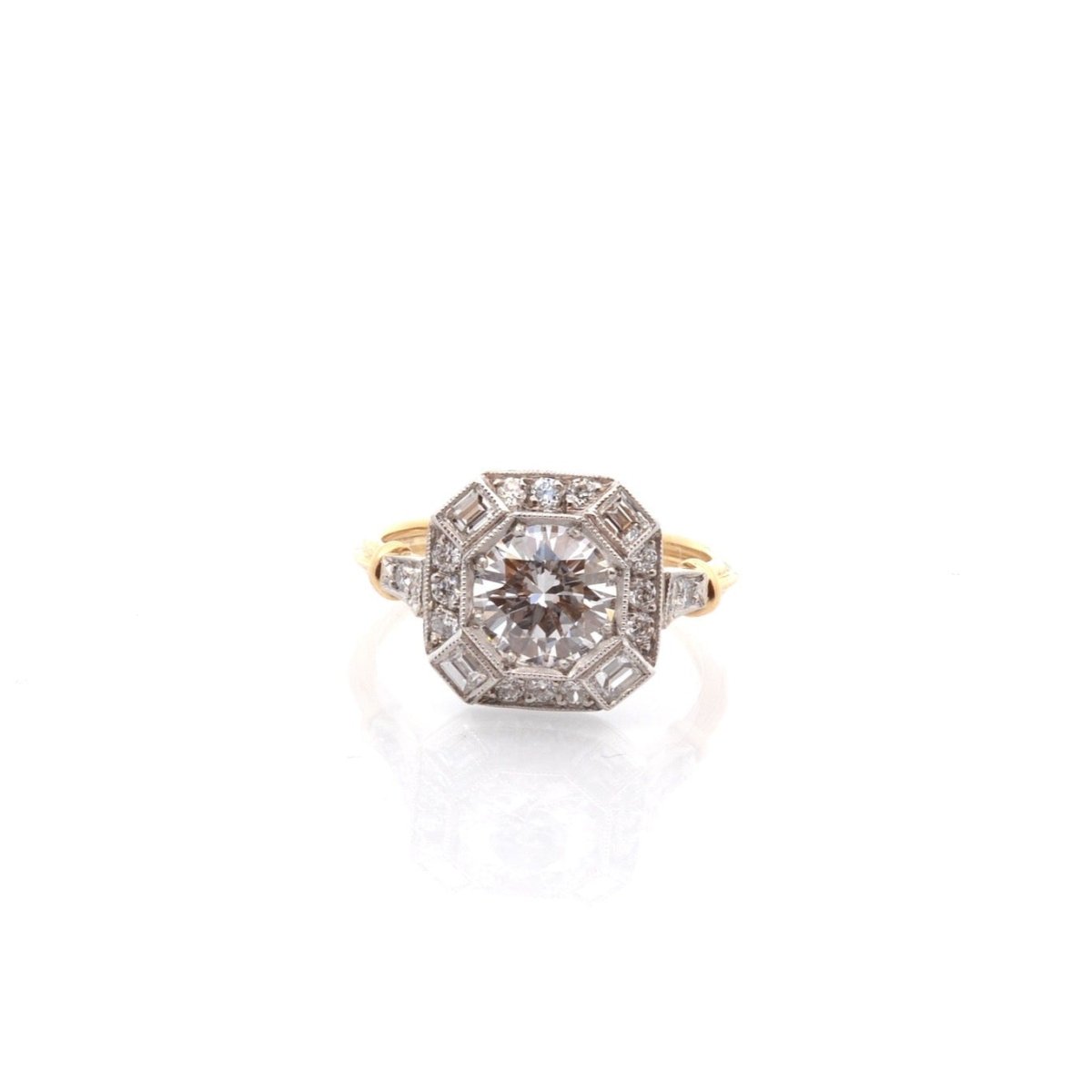 Bague Art Déco en or jaune, platine et diamants - Castafiore