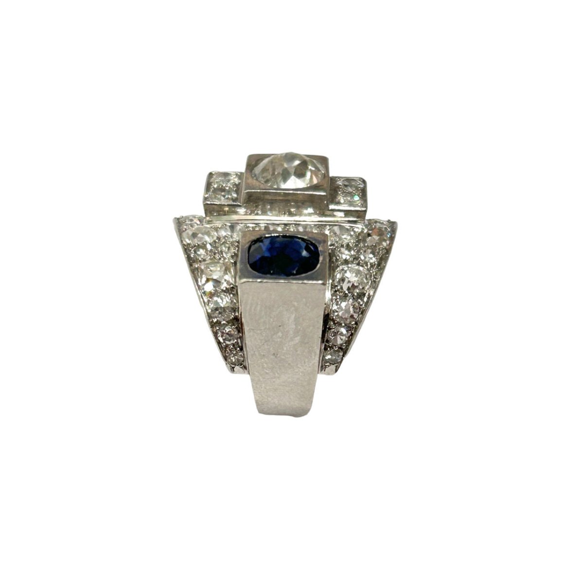 Bague Art Déco en platine, diamants et saphir - Castafiore