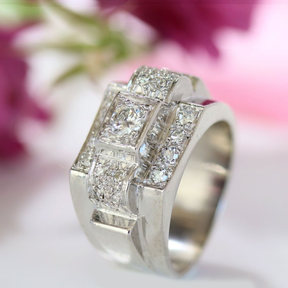 Ring art deco paltinium diamonds