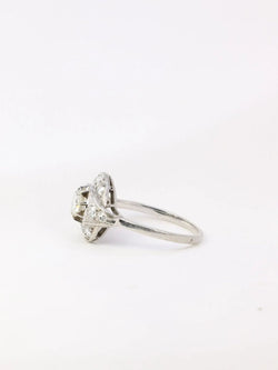 Bague Art - Déco en platine et diamants - Castafiore