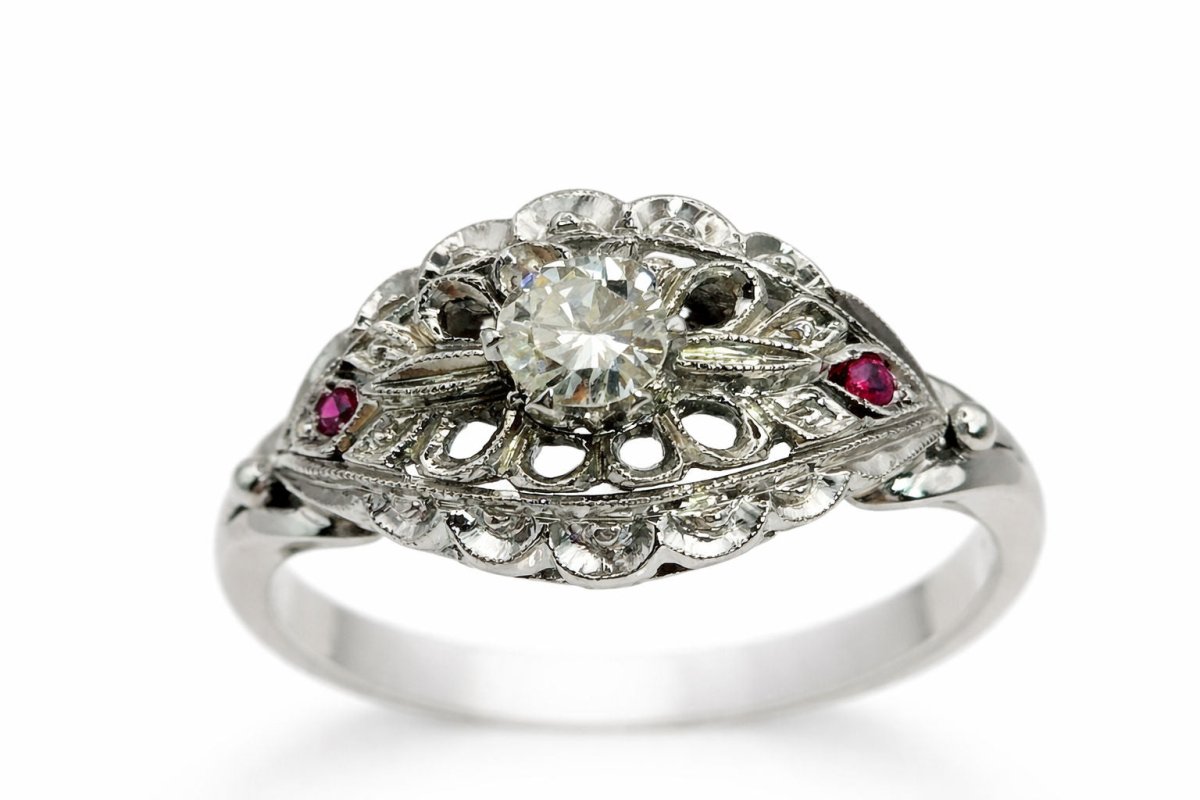Bague art déco en platine et diamants et rubis - Castafiore