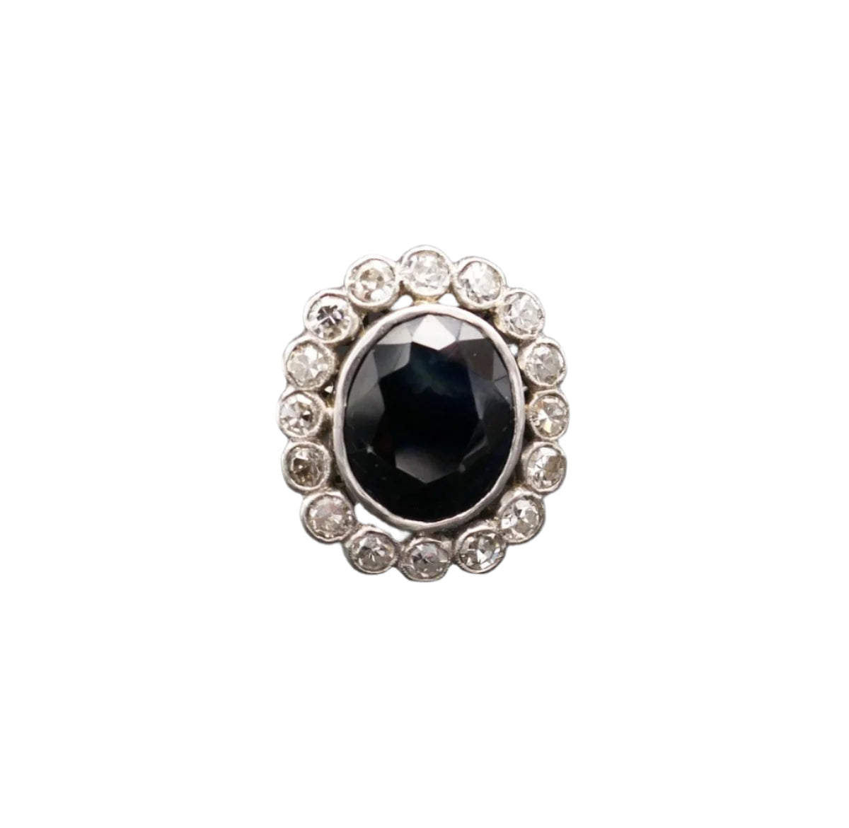 Bague Art Déco en platine saphir diamants. - Castafiore