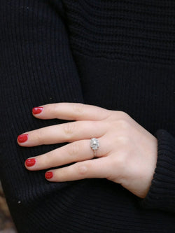 Bague Art Deco gradins or blanc platine diamants 0,15 ct - Castafiore