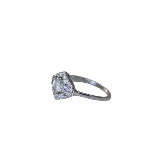 Bague Art Déco Hexagonale Diamants et Platine - Castafiore