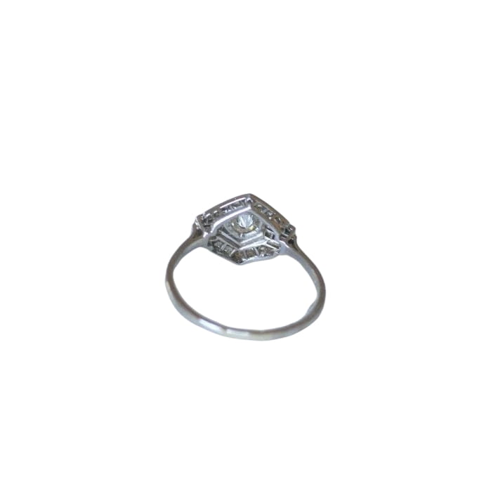 Bague Art Déco Hexagonale Diamants et Platine - Castafiore