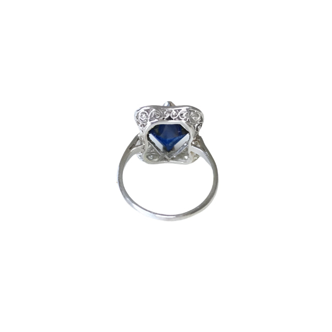 Bague Art Déco Losange Saphir synthétique et diamants - Castafiore