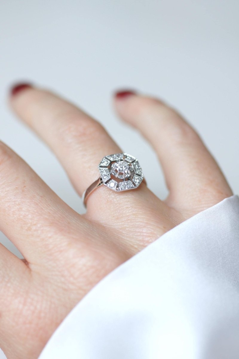 Bague Art Déco Octogonale Diamants 0,60 Ct - Castafiore