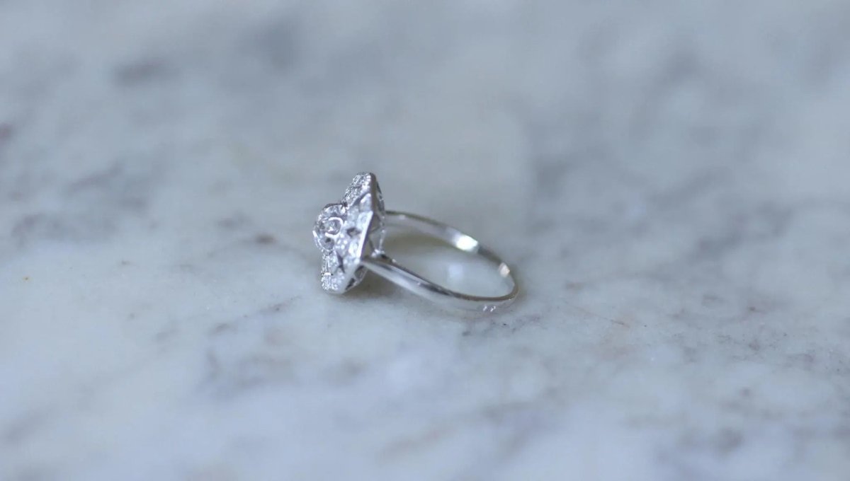 Bague Art Déco Octogonale Diamants - Castafiore