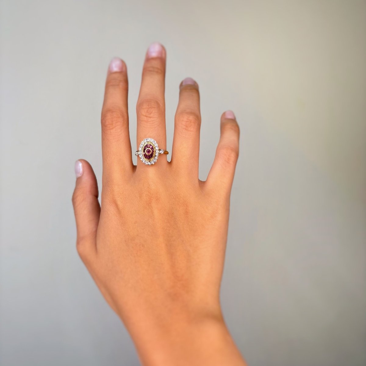 Bague Art Déco - Or, Rubis & Diamants - Castafiore