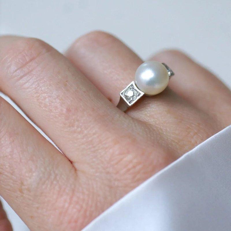 Bague Art Déco Perle et Diamants - Castafiore