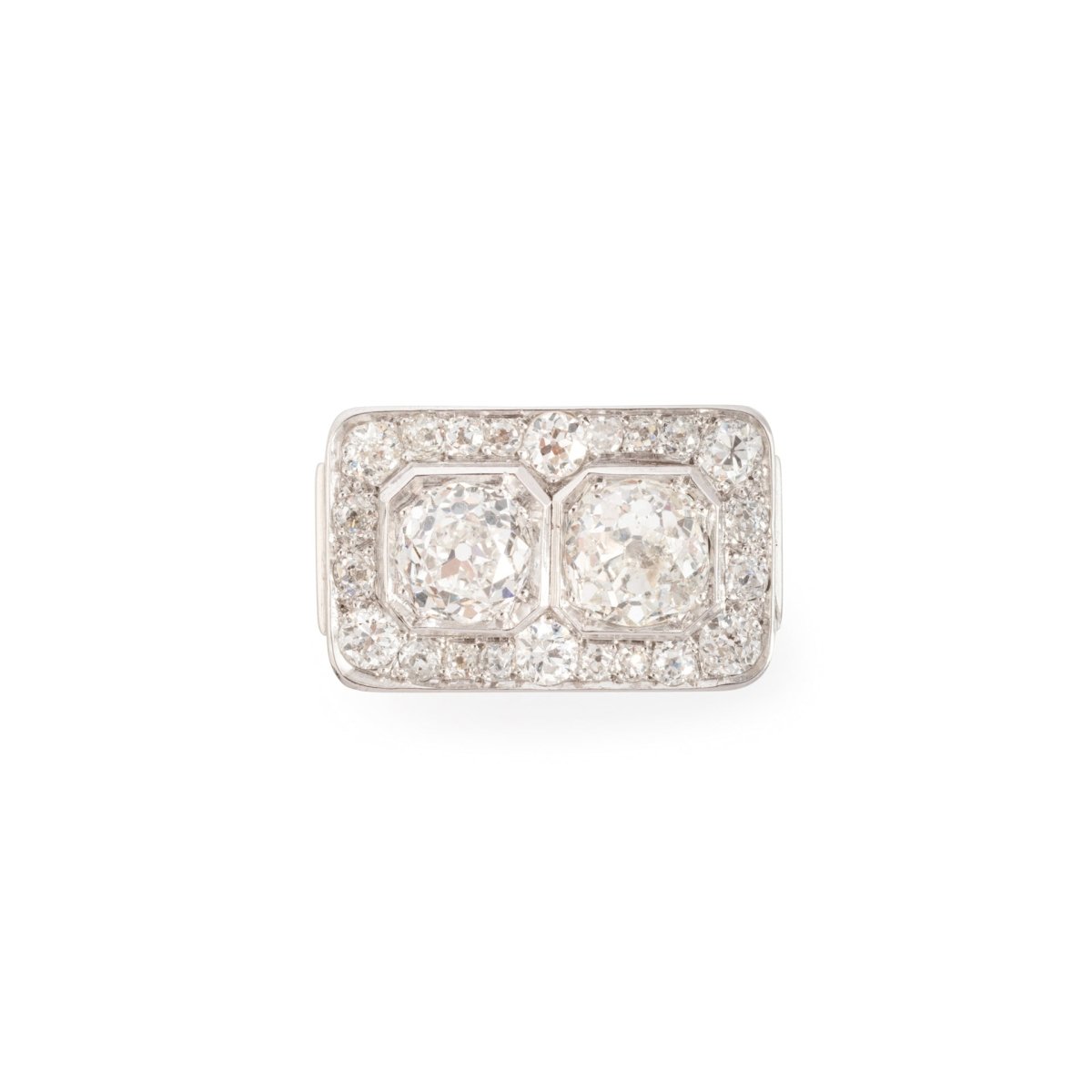 Bague Art déco rectangulaire en or blanc, platine et diamants - Castafiore