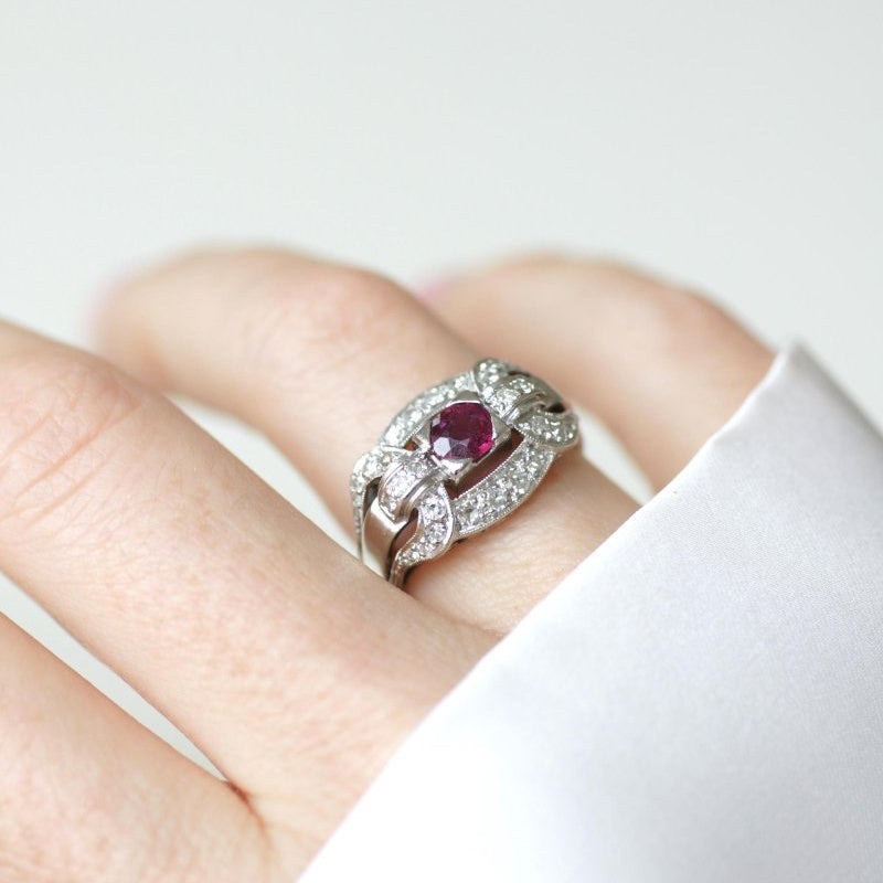 Bague Art Déco Rubis et Diamants sur Platine - Castafiore