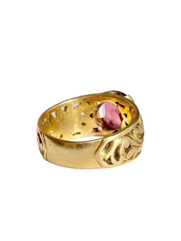 Bague Art Nouveau, en or jaune 18k sertie d’une tourmaline rose - Castafiore