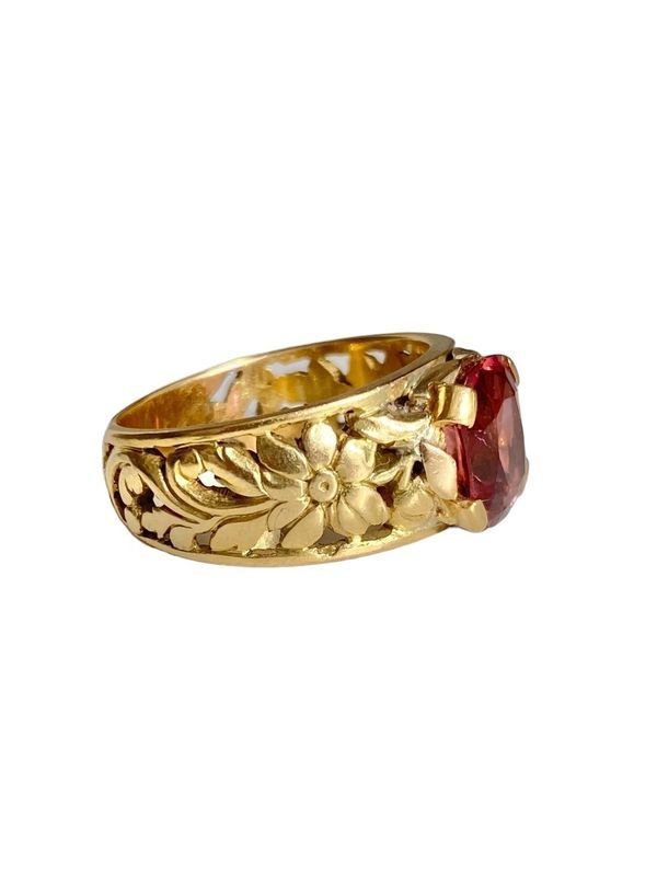 Bague Art Nouveau, en or jaune 18k sertie d’une tourmaline rose - Castafiore