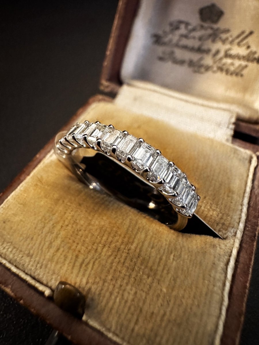 Bague avec diamants - Castafiore