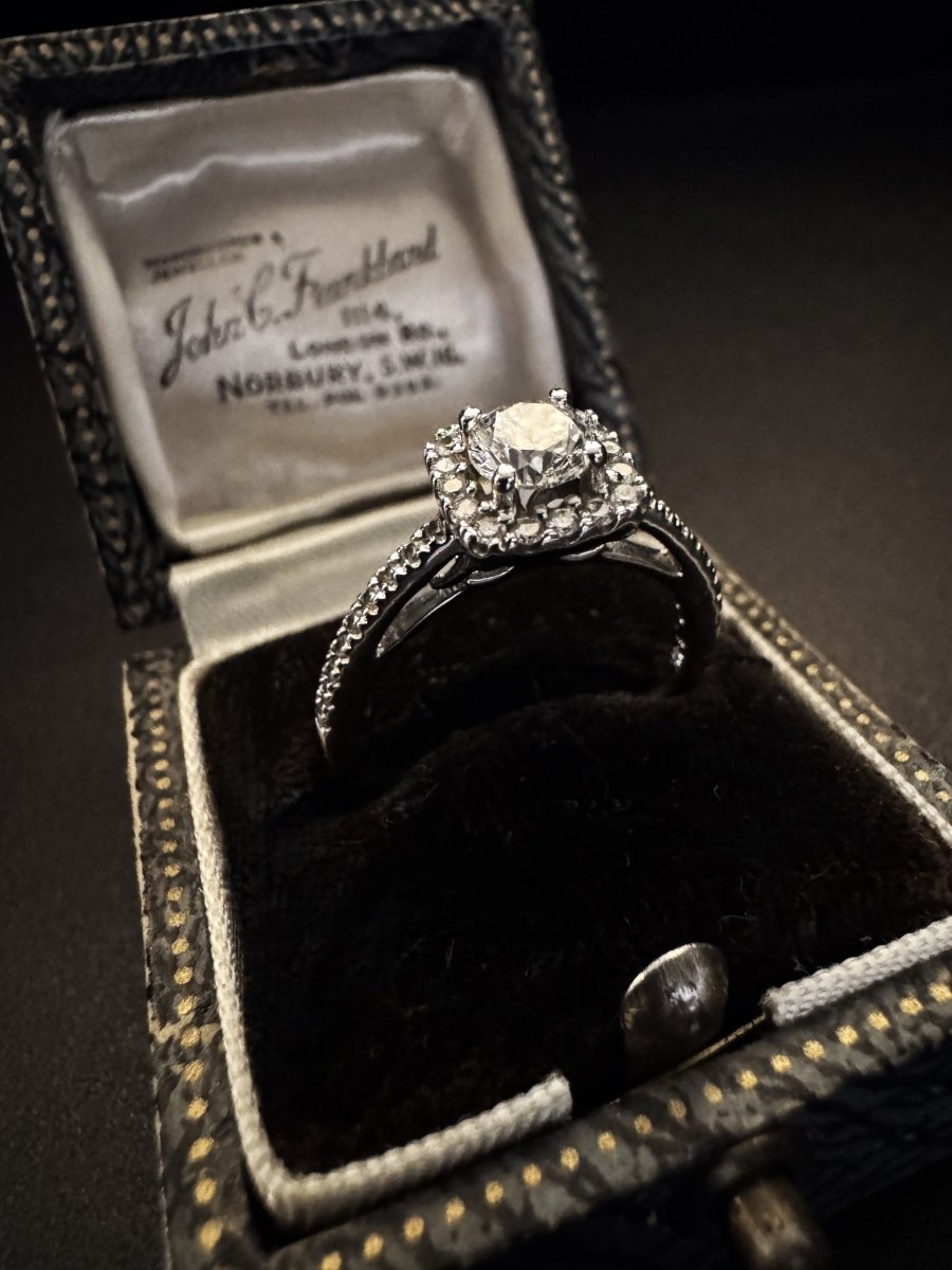 Bague avec diamants - Castafiore