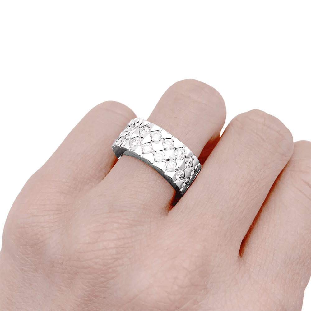 Bague Bandeau BOUCHERON en or blanc et diamants - Castafiore