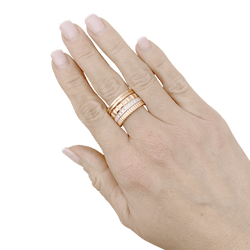 Bague Bandeau BOUCHERON "Quatre Radiant Édition" en or blanc, or rose et diamants - Castafiore