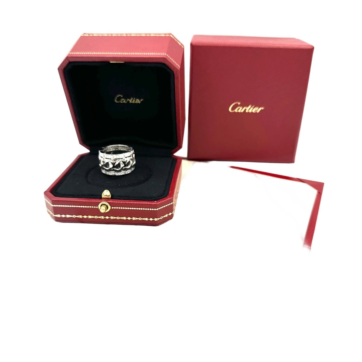 Bague Bandeau CARTIER "Entrelacé" en or blanc et diamants - Castafiore
