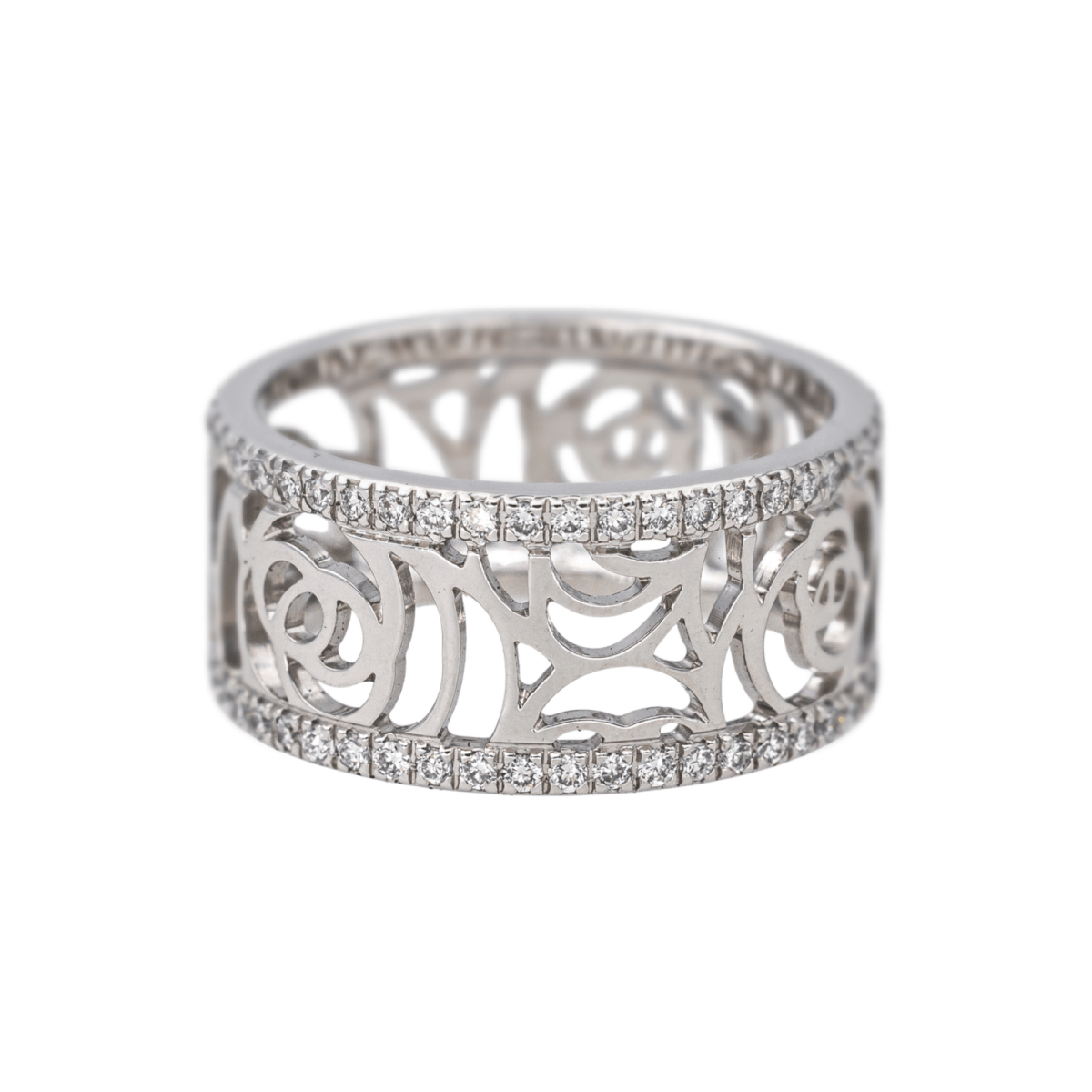 Bague Bandeau CHANEL "Camélia" en or blanc et diamants - Castafiore