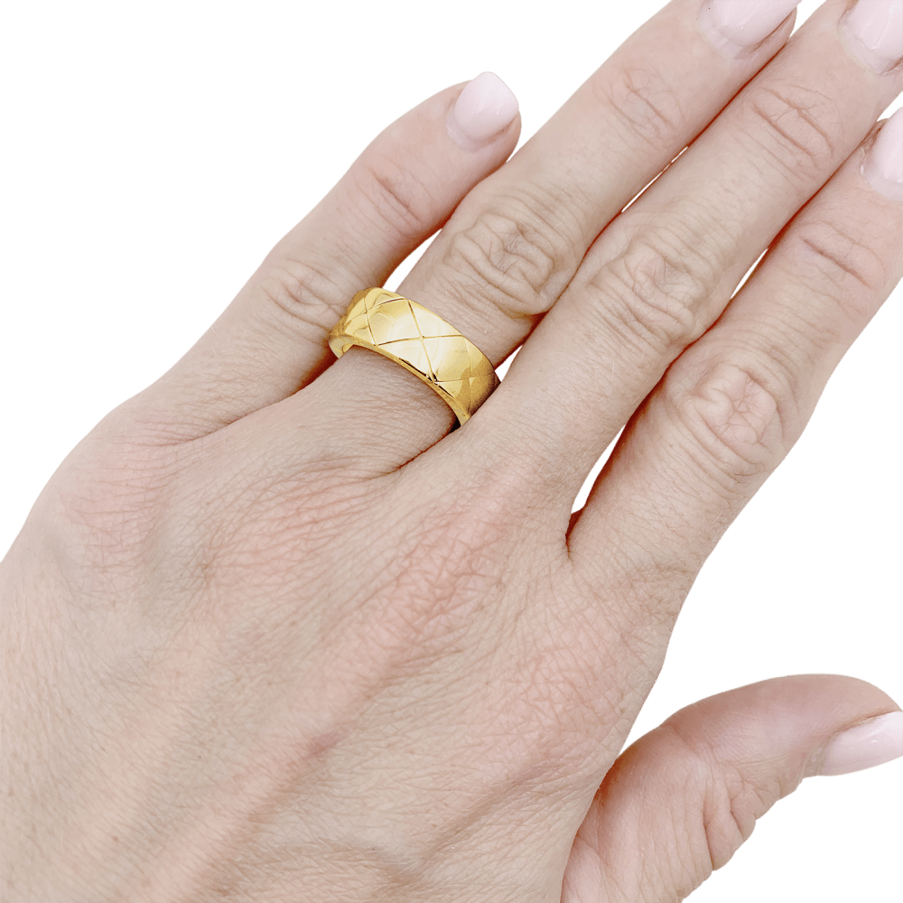 Ring Chanel, "Matelassé", yellow gold.