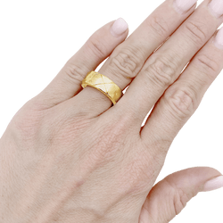 Ring Chanel, "Matelassé", yellow gold.