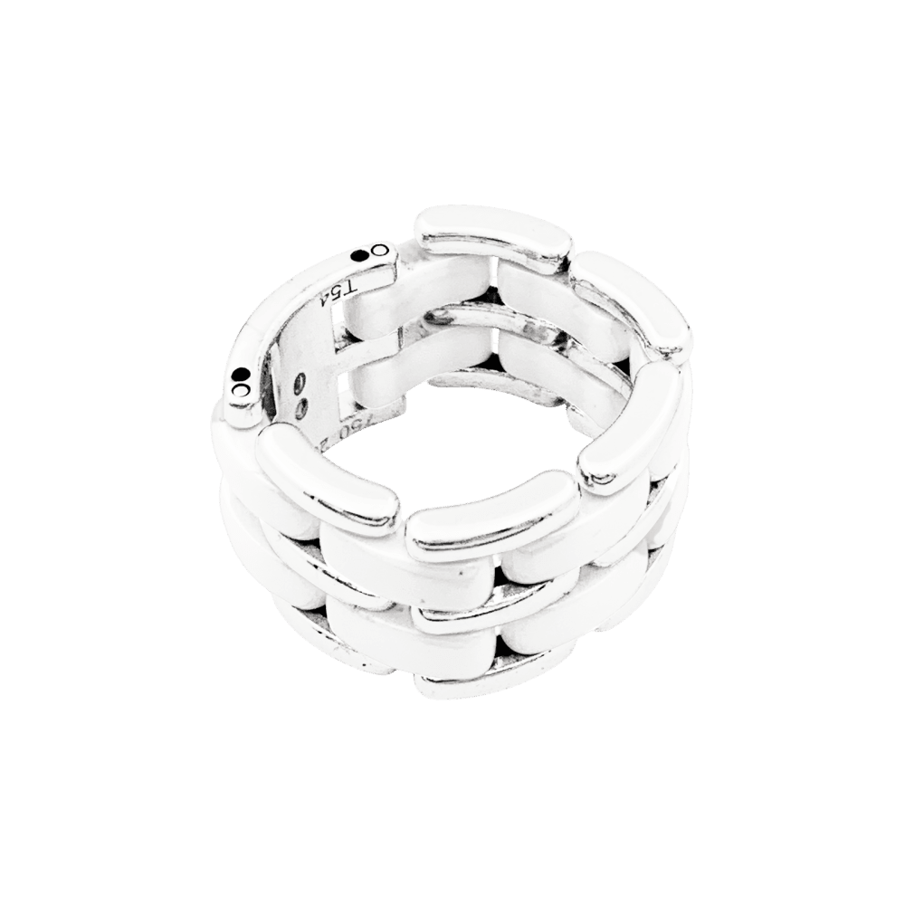 Ring Chanel "Ultra", ceramic white and white gold.