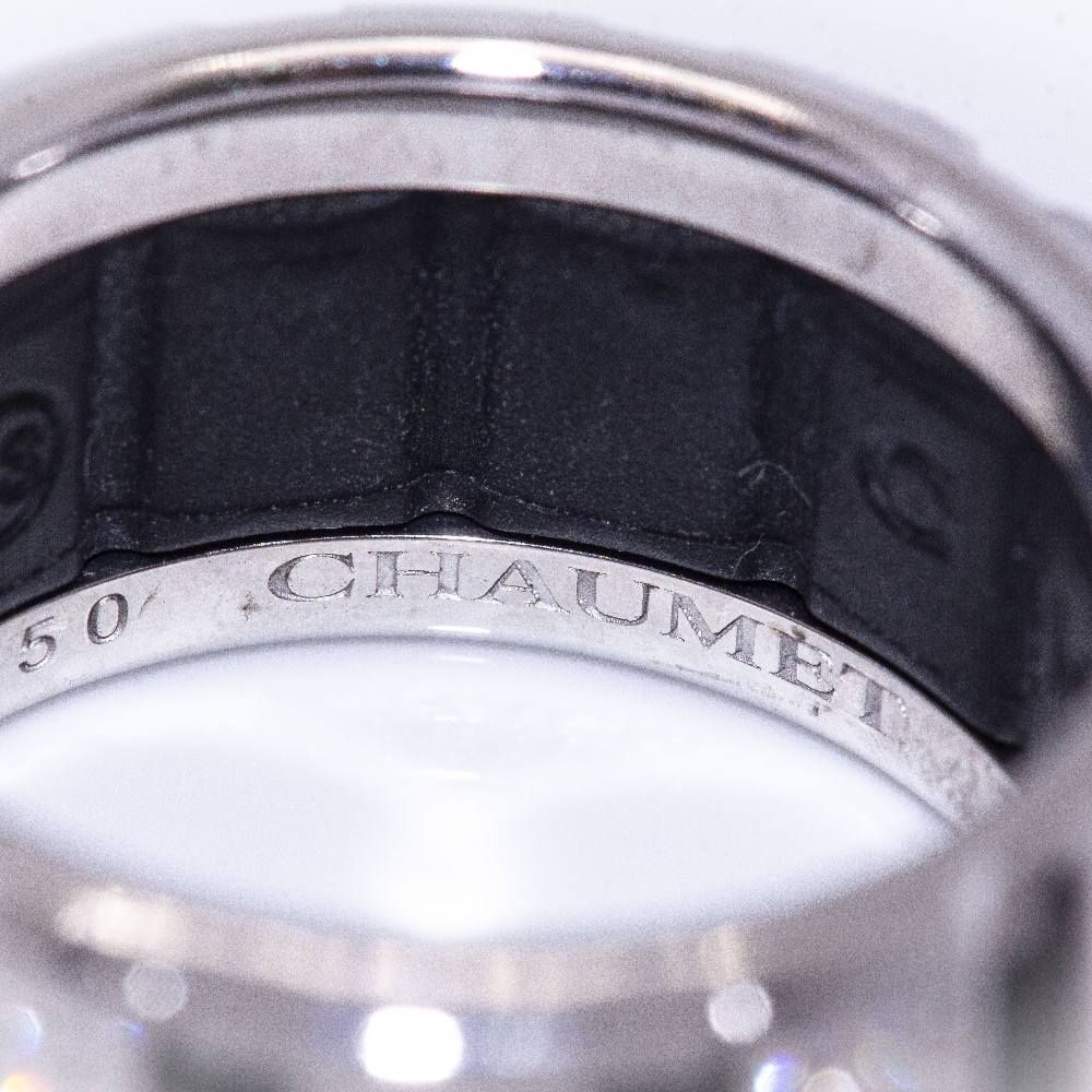 Bague Bandeau CHAUMET "Class One" en or blanc, caoutchouc et diamants - Castafiore