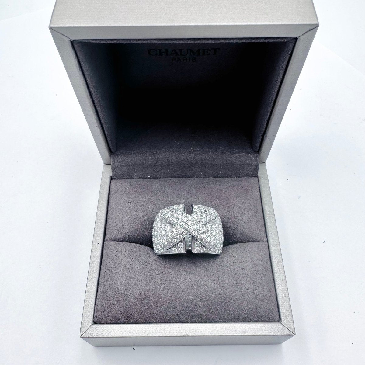 Bague Bandeau CHAUMET "Liens XL" en or blanc et diamants - Castafiore