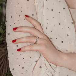 Bague Bandeau CHOPARD "Ice Cube" en or blanc - Castafiore