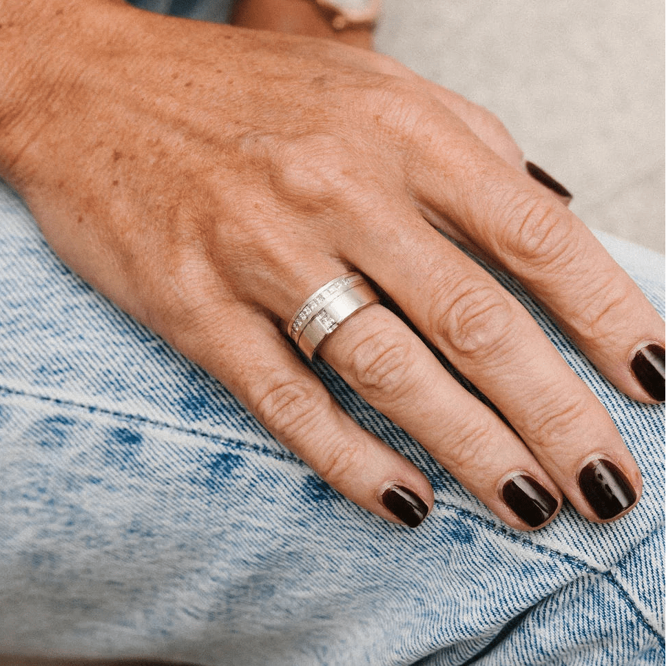 Bague Bandeau en or blanc et diamants - Castafiore