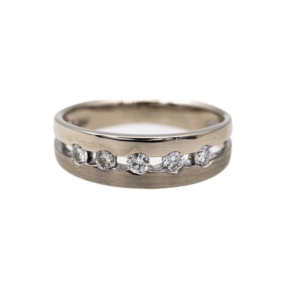 Bague Bandeau en or blanc et diamants - Castafiore