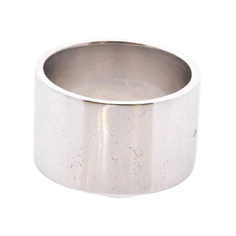 Ring diamonds at white gold 18k