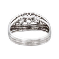 Bague Bandeau en or blanc, platine et diamants - Castafiore