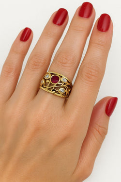 Bague Bandeau en or jaune, diamant et rubis - Castafiore