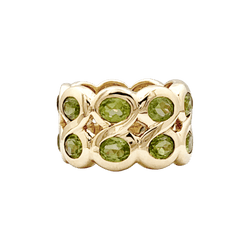 Ring headband yellow gold and peridots.