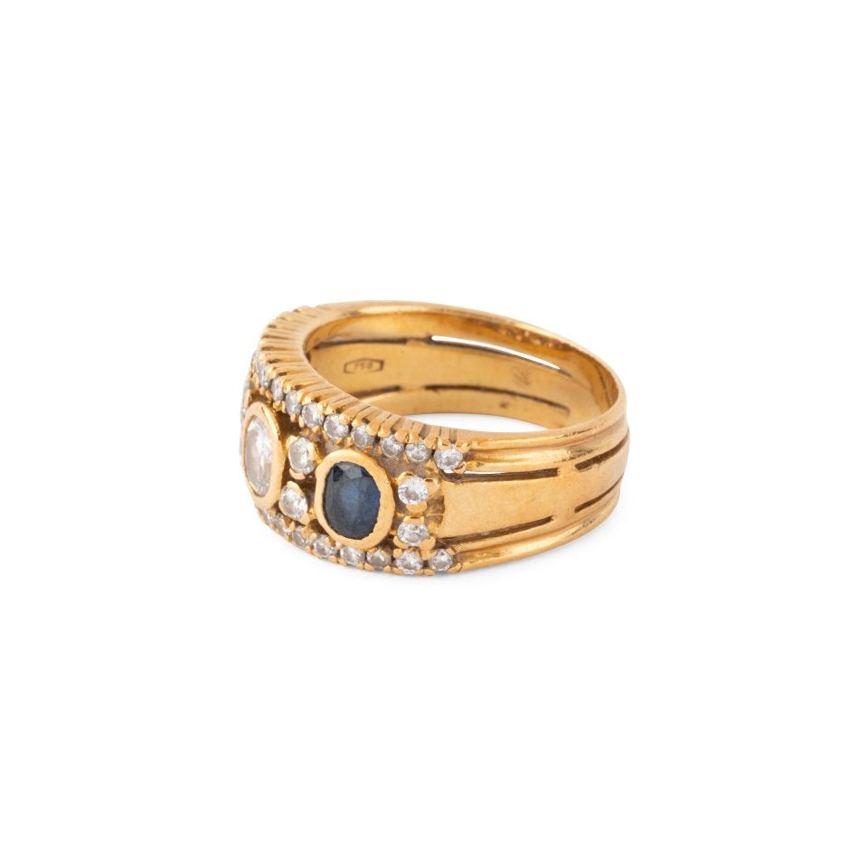 Bague Bandeau en or jaune, rubis, saphir et diamants - Castafiore