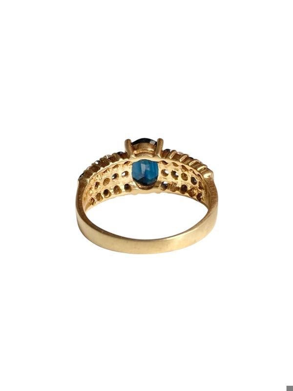 Bague Bandeau en or jaune, saphirs et diamants - Castafiore