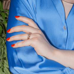 Bague Bandeau en or jaune, saphirs et diamants - Castafiore