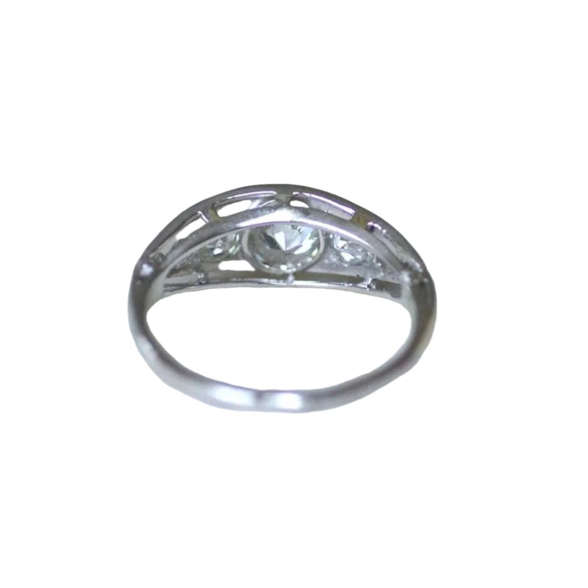 Bague Bandeau en platine et diamants - Castafiore