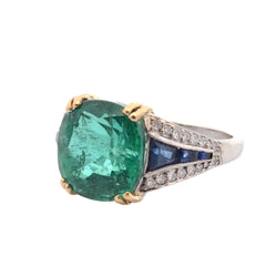 Bague Bandeau en platine et or jaune, émeraude, saphirs et diamants - Castafiore