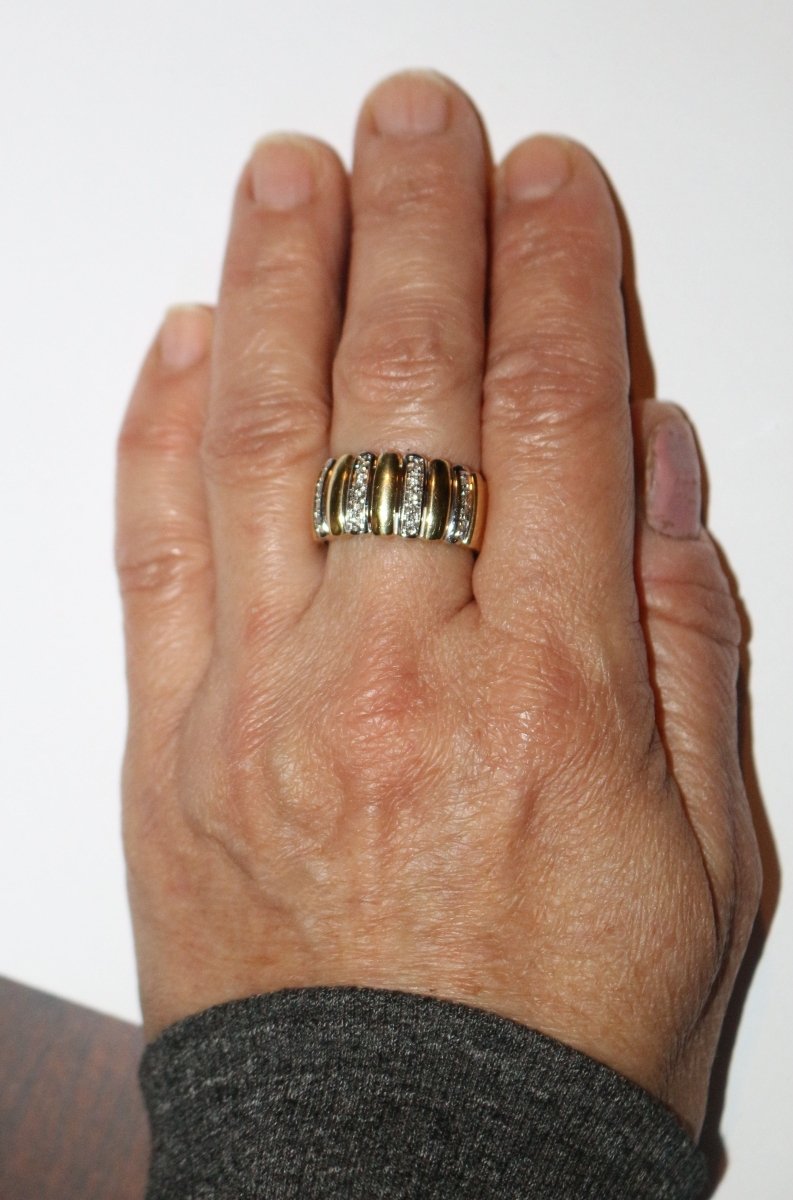 Bague bandeau godronnée deux ors et diamants - Castafiore