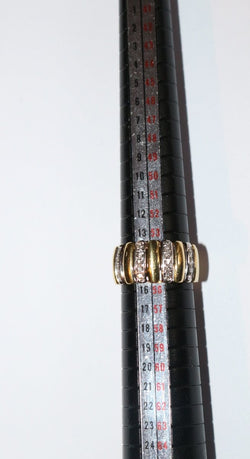 Bague bandeau godronnée deux ors et diamants - Castafiore