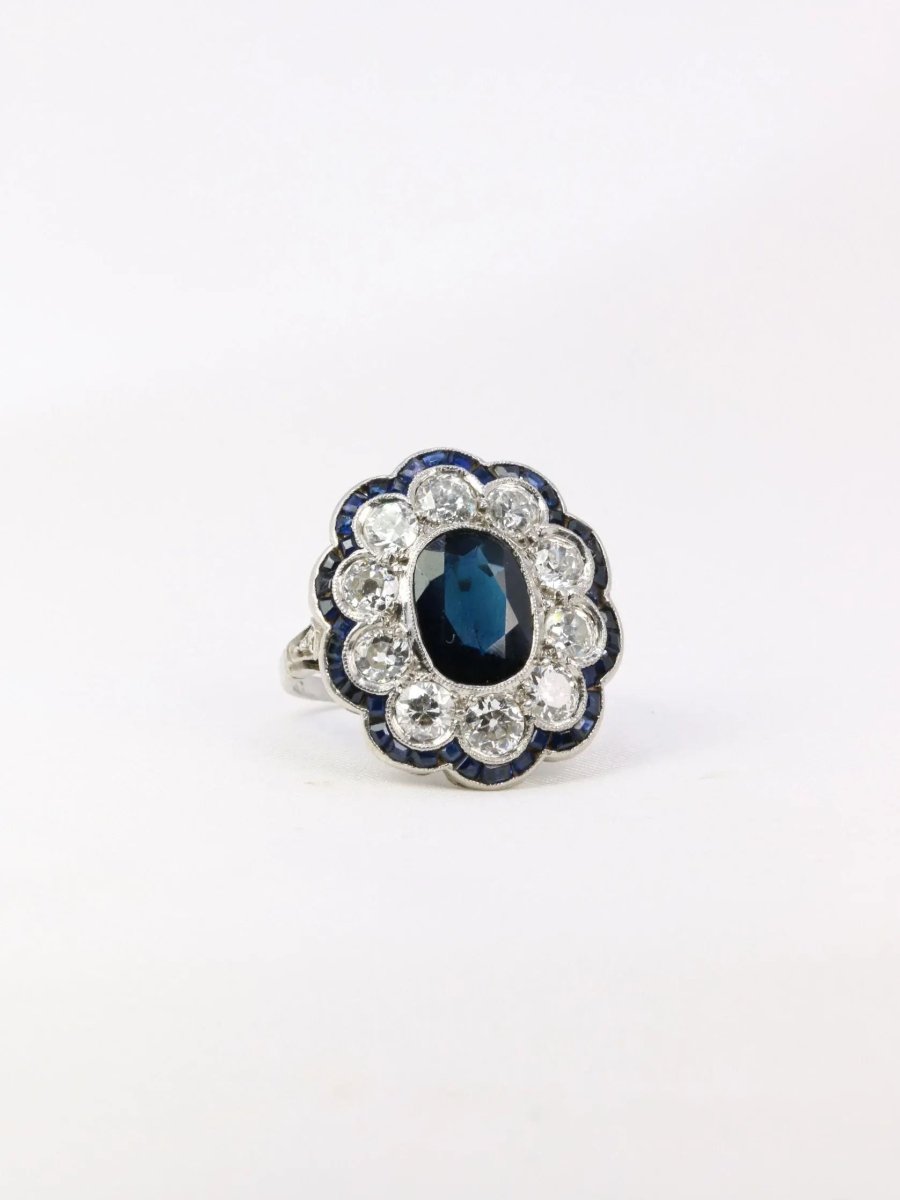 Bague Belle Epoque en platine, saphir et diamants - Castafiore