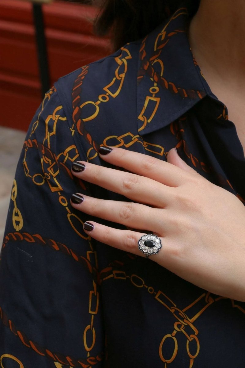 Bague Belle Epoque en platine, saphir et diamants - Castafiore