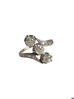 Bague Belle Epoque en platine sertie de 3 diamants - Castafiore