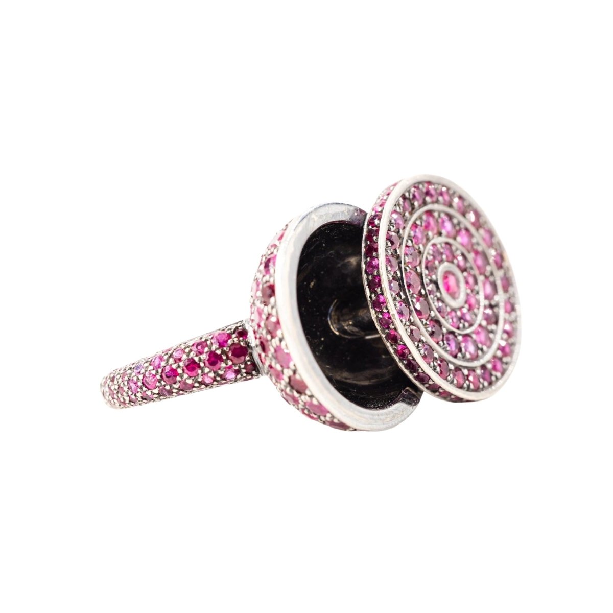 Bague BOUCHERON "Secret" en or blanc et rubis - Castafiore